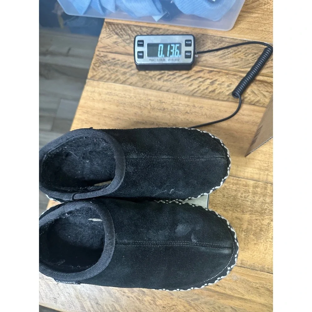 Bearpaw Youth Black Suede Slippers Faux Fur Lined Size 4 Kids N18-4‎